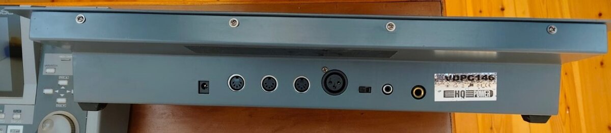 HQ POWER 24-CHANNEL DMX LIGHT CONTROL PANEL - 2