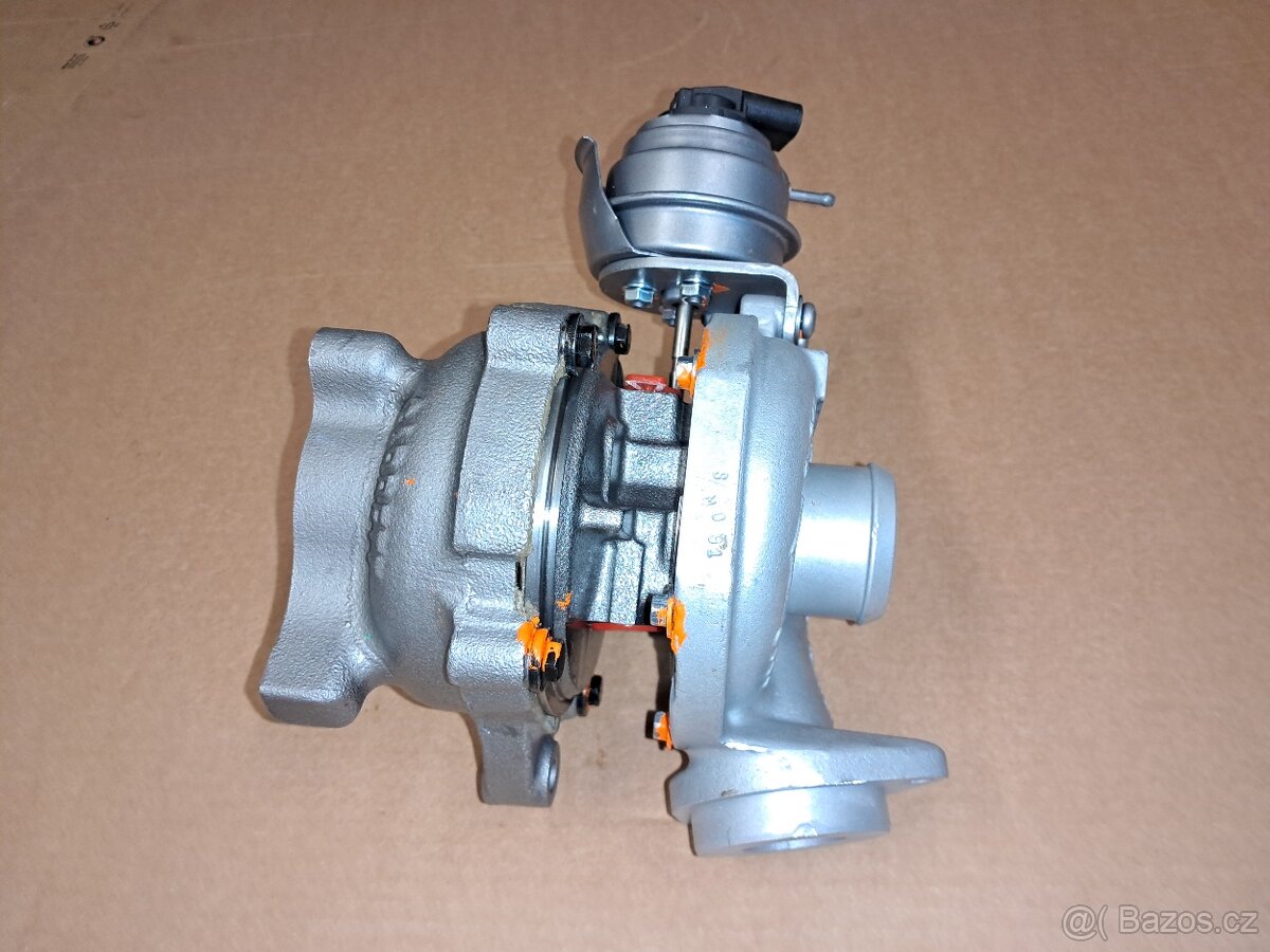 Turbo Audi A4 A5 Q6 Audi Q5 2.0 TDI - 2