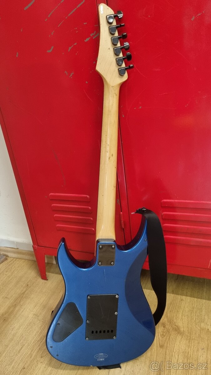 Kytara Yamaha - 2