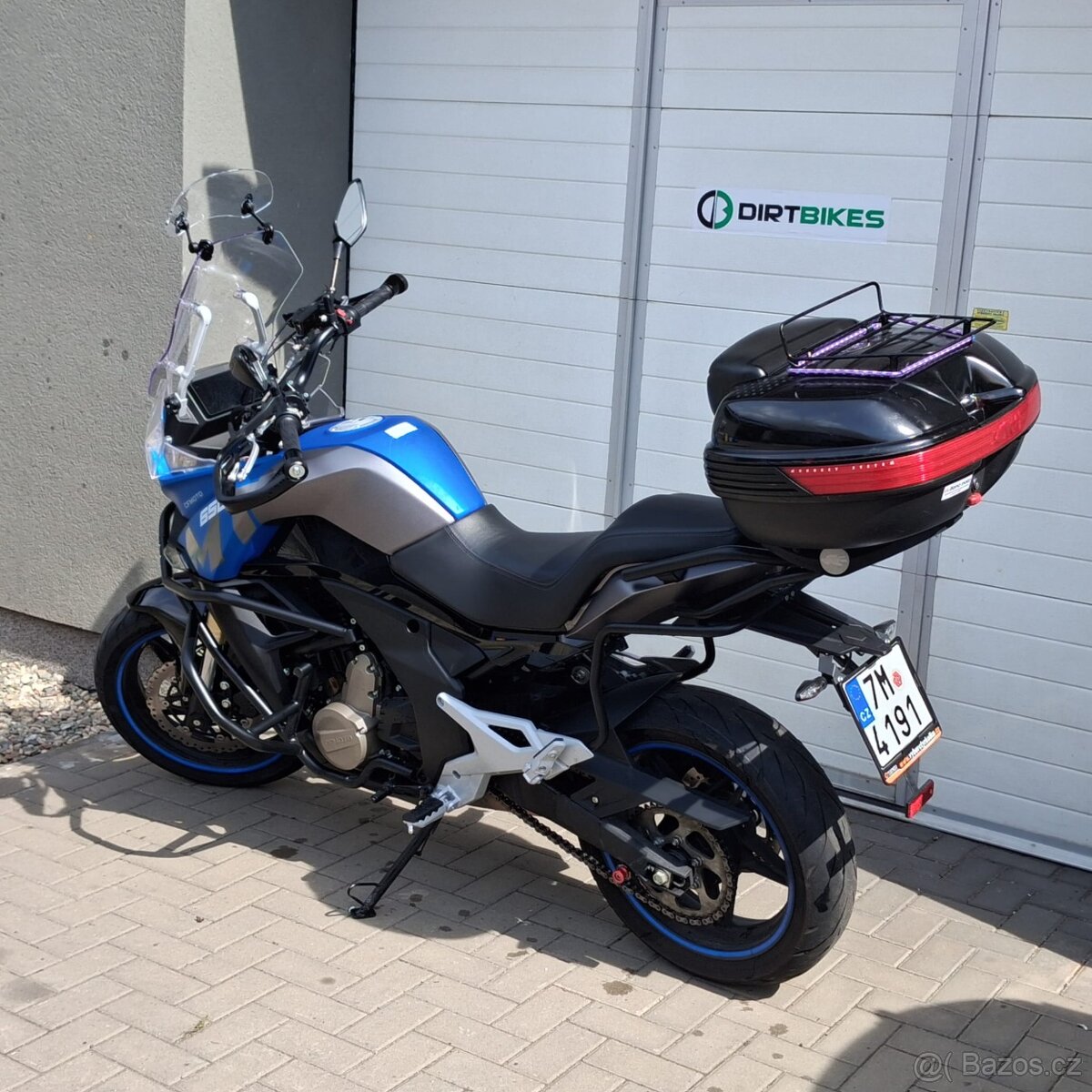 CFMOTO 650MT - 2