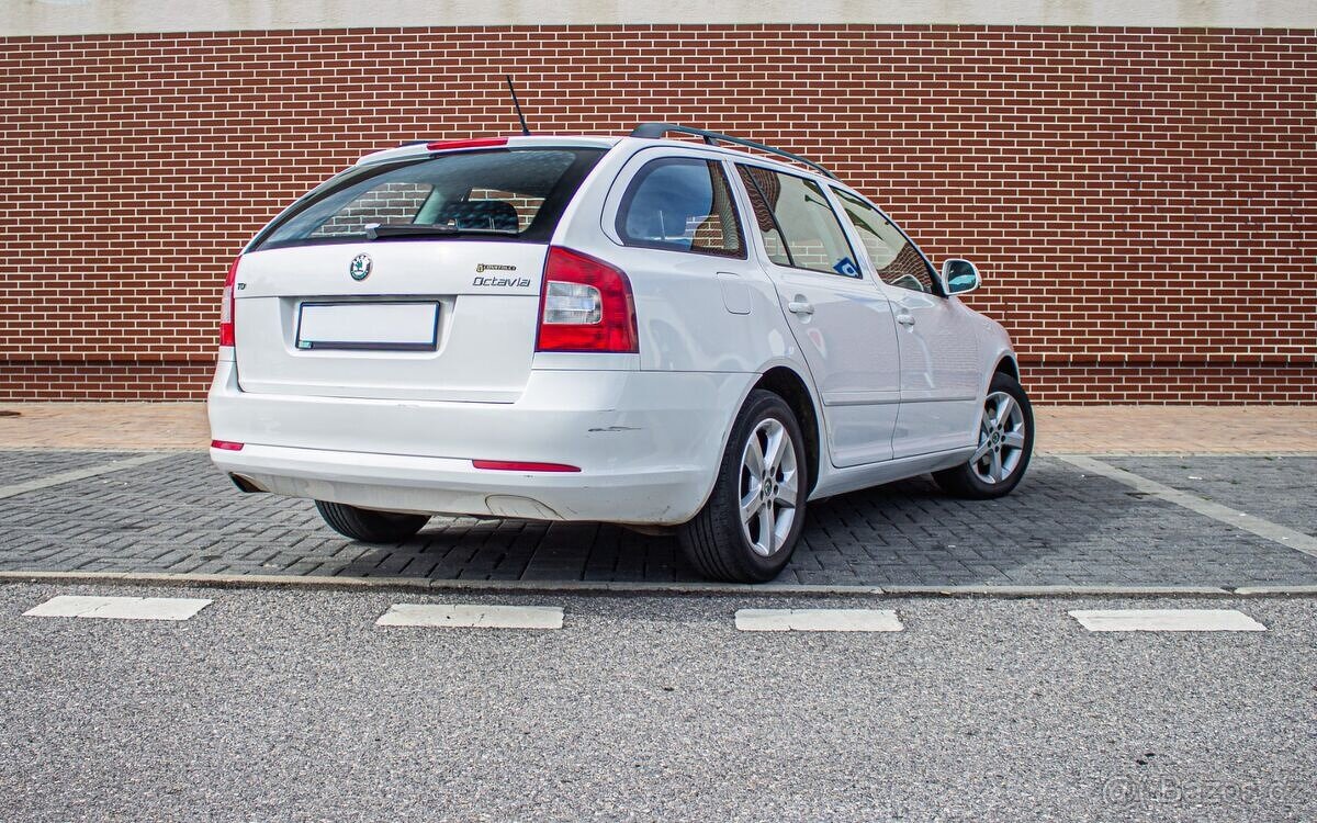 Predám Škoda Octavia 2 facelift 1.6tdi 77kW 2012 - 2