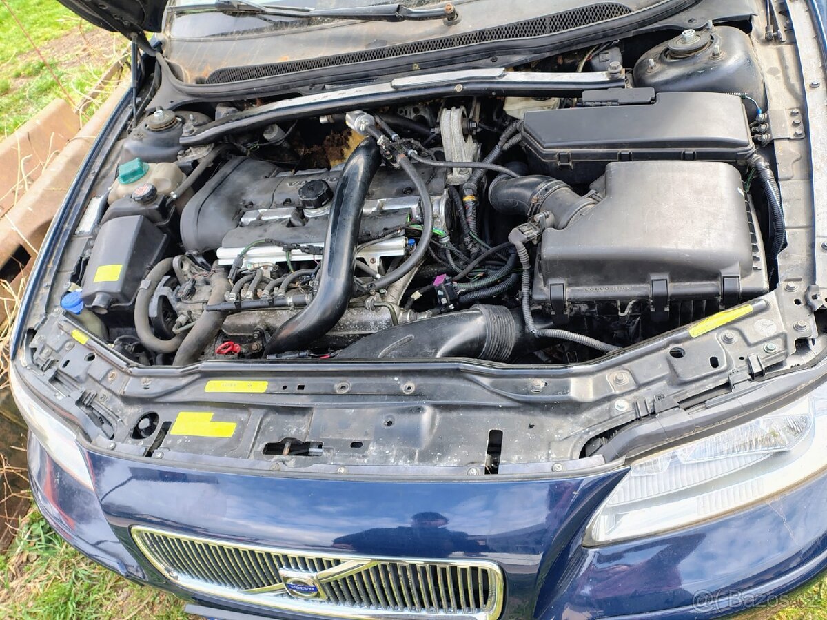 Volvo v70 t5 184kw 2.3 turbo - 2