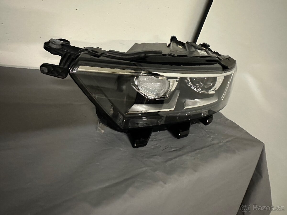 VW Troc levé full led světlo - 2
