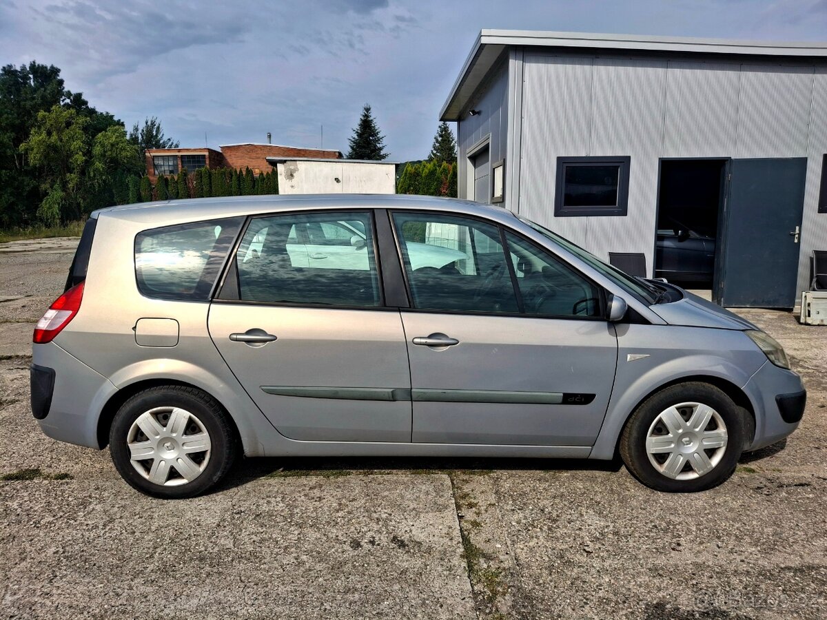 Renault Grand Scenic 1.5 DCi 7.míst - 2