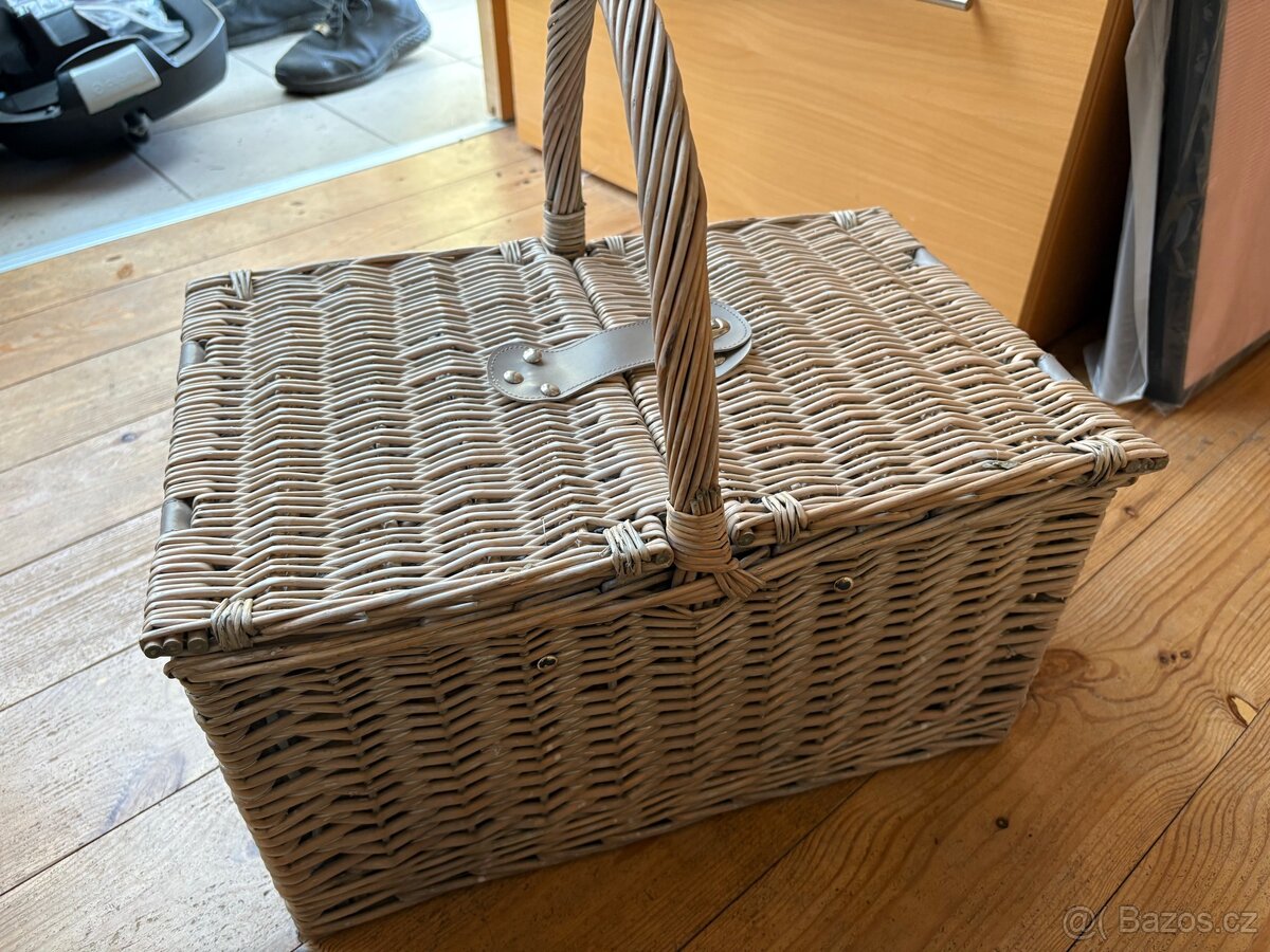 Novy piknikovy kos - 2