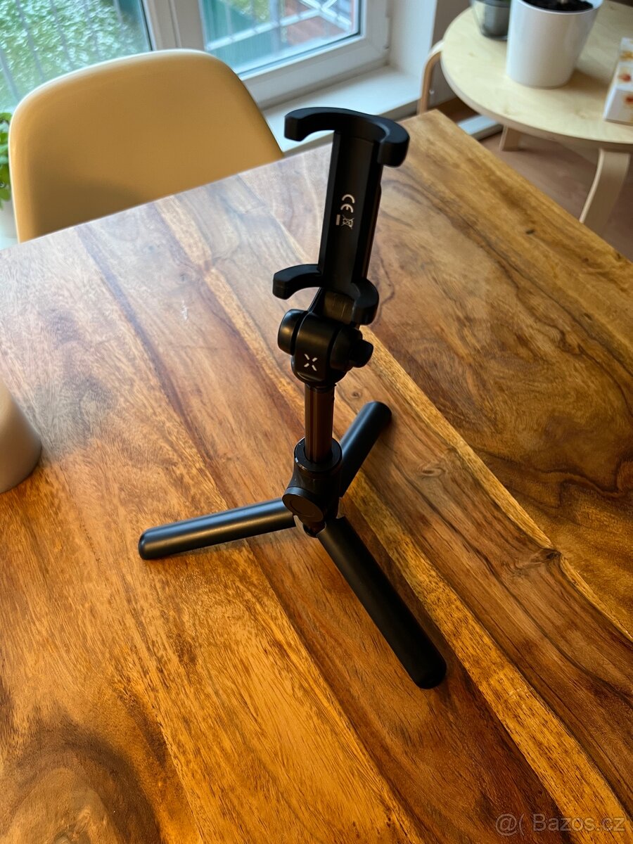 Tripod FIXED (selfie tyč s Bluetooth) - 2