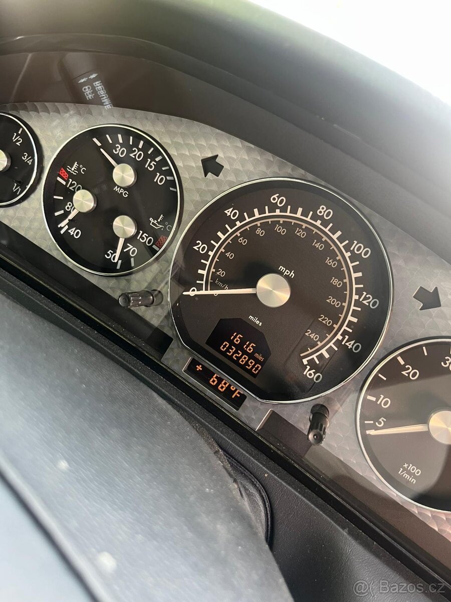 SLEVA. Mercedes-Benz SL 500 „Silver Arrow“ - 2