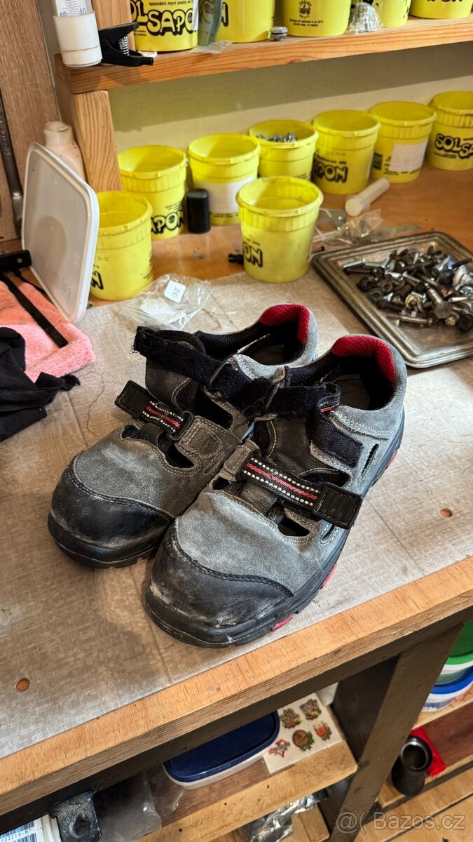 Prodám pracovní boty CANIS CXS - 2