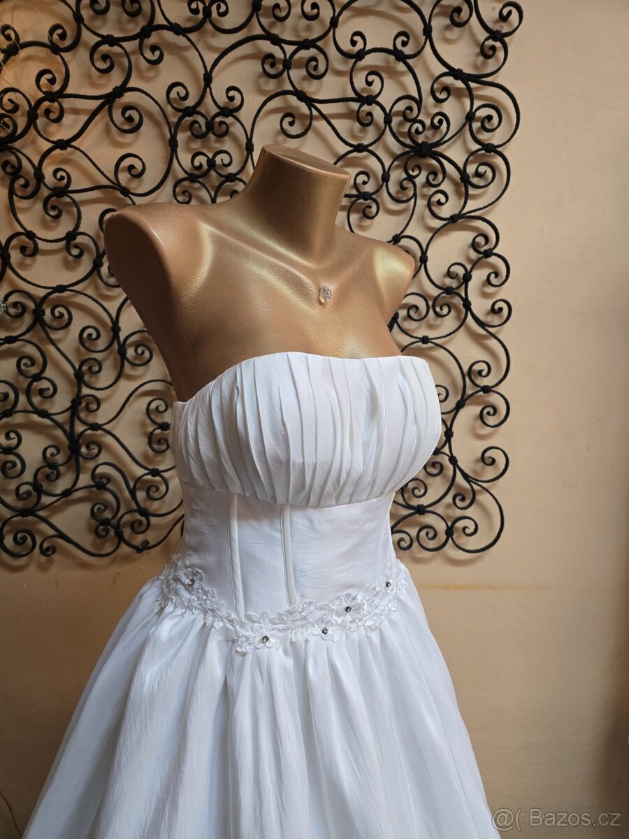 BÍLÉ SVATEBNÍ ŠATY DO TANEČNÍCH vel.36/38 - 2