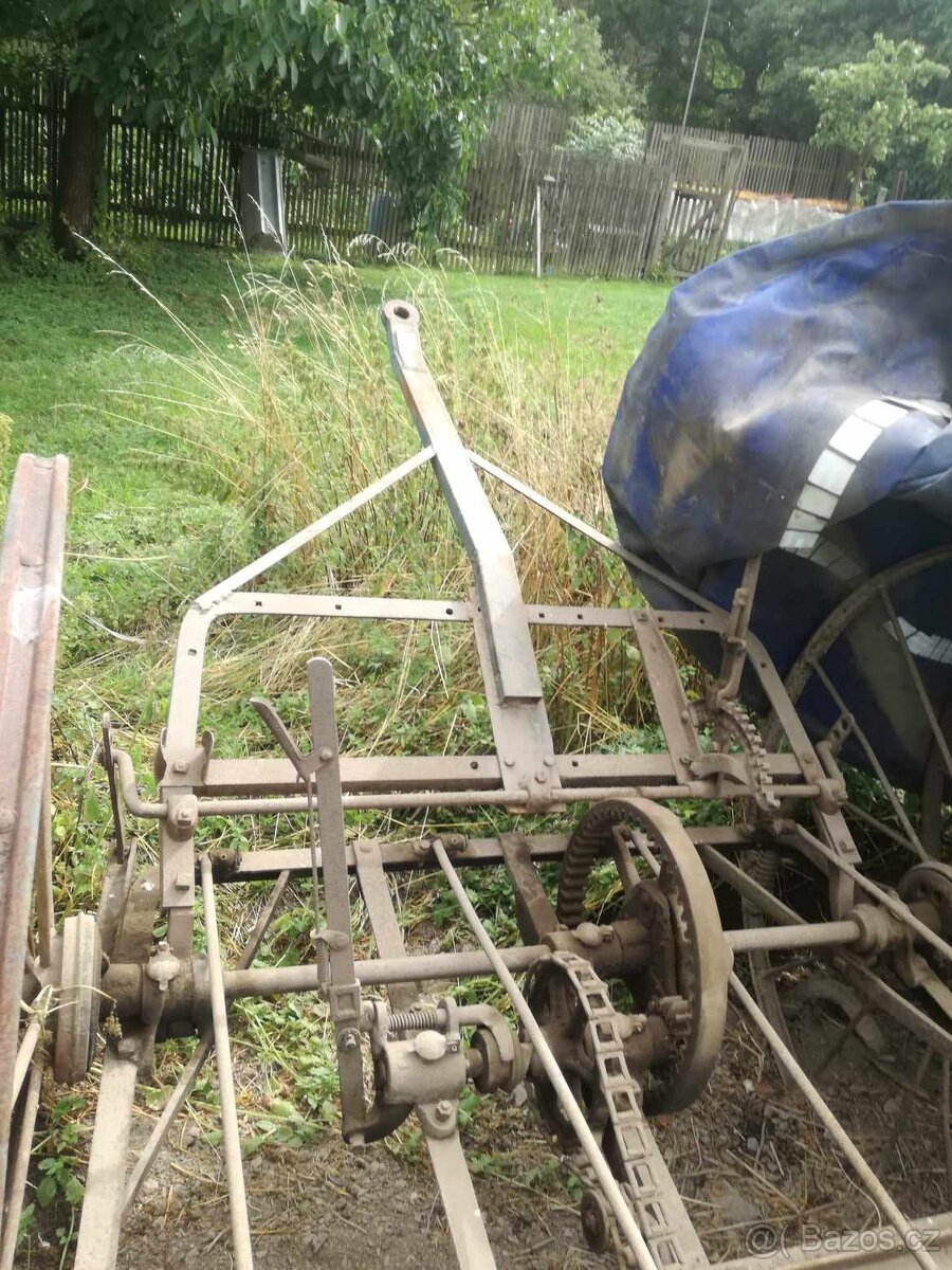 prodám obracečku za traktor zetor malotraktor - 2
