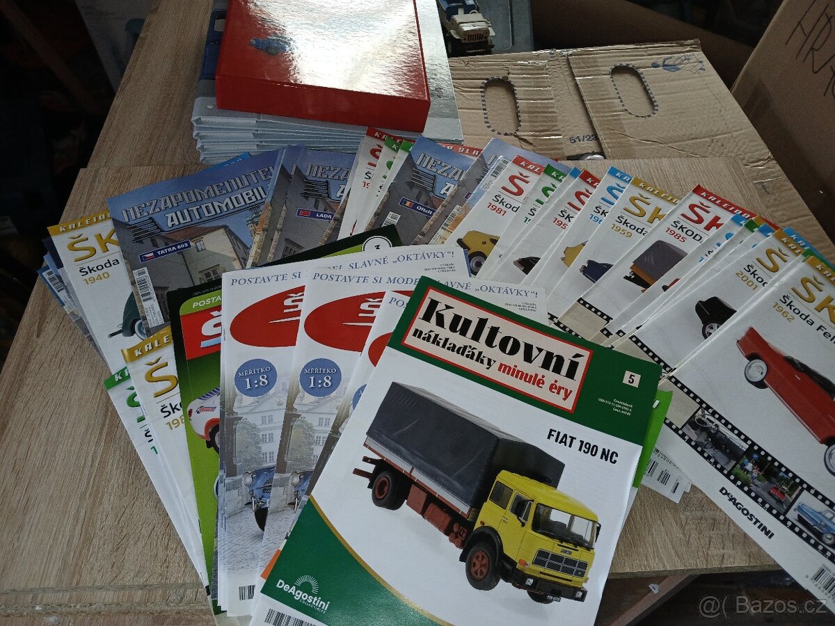 Deagostini. Pořadače,casopisy - 2