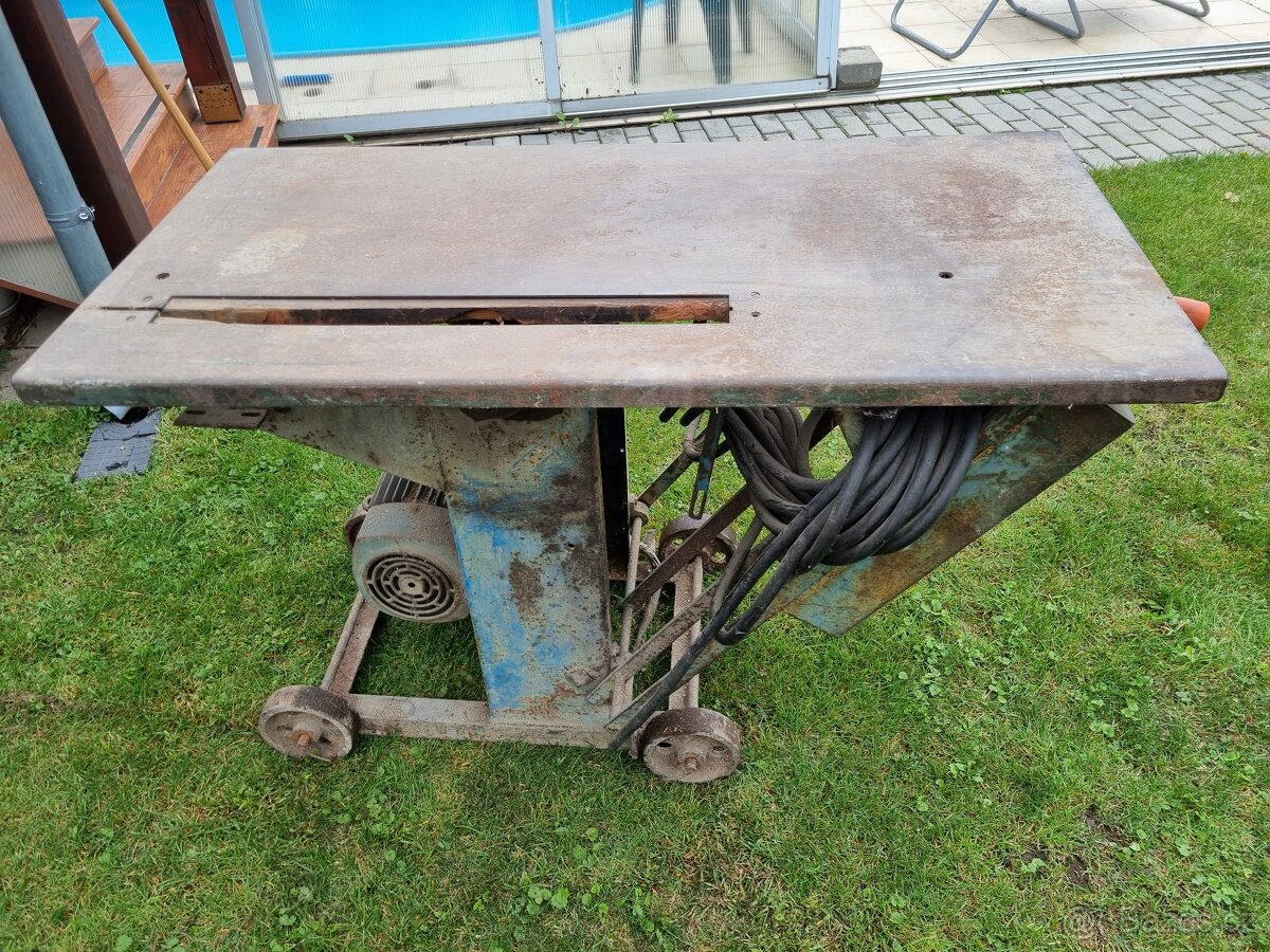 Cirkulárka s kolébkou - 2