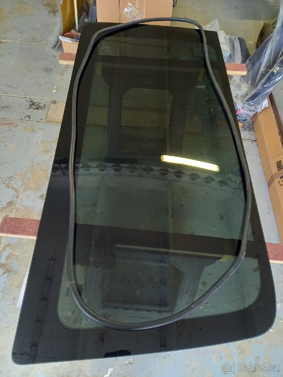 Originální boční okno Sprinter 907 - 2
