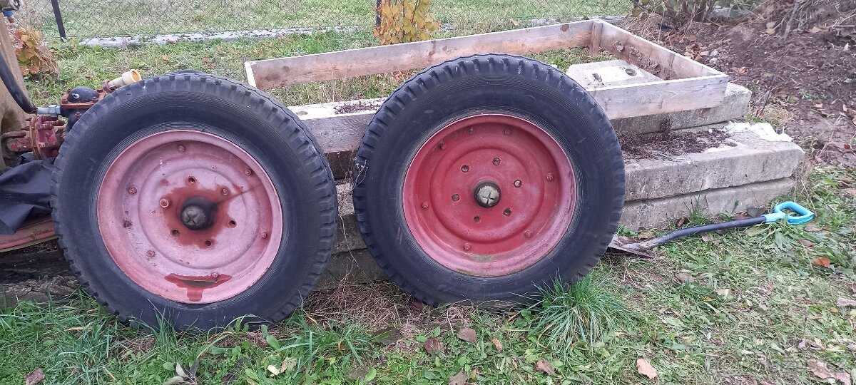 Postříkovač SLEZA 1500 l - 2