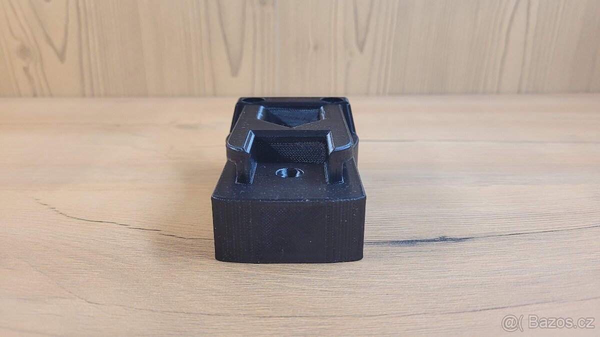 Milwaukee M18 držák nářadí - 2