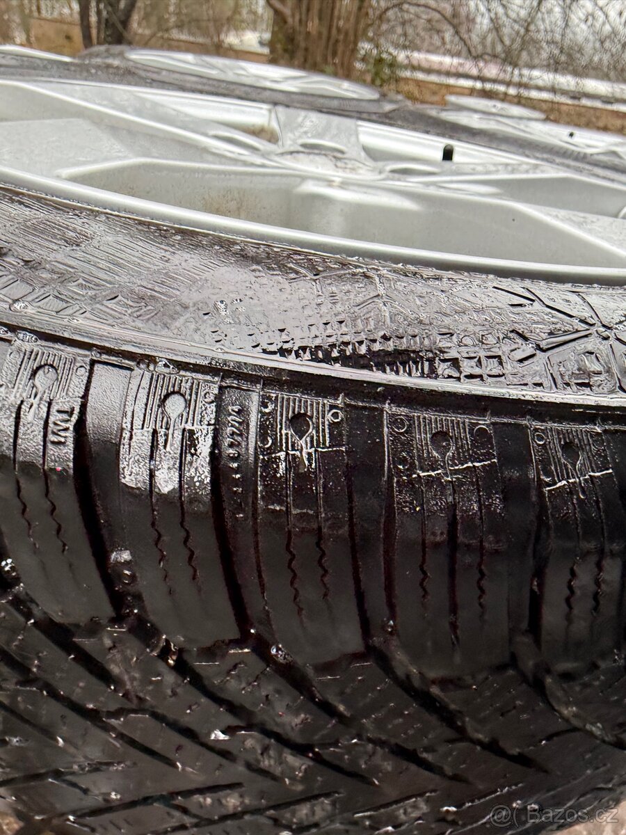 Zimní kola VW Škoda 205/55 R16 5x112 ET45 - 2