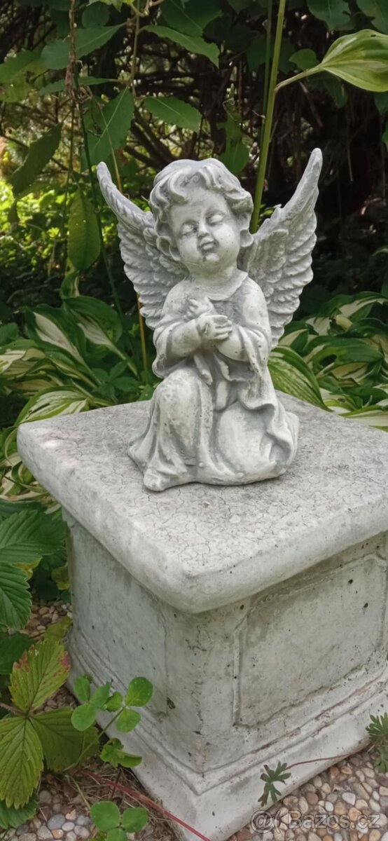 Zahradní dekorace- Andílek - 2