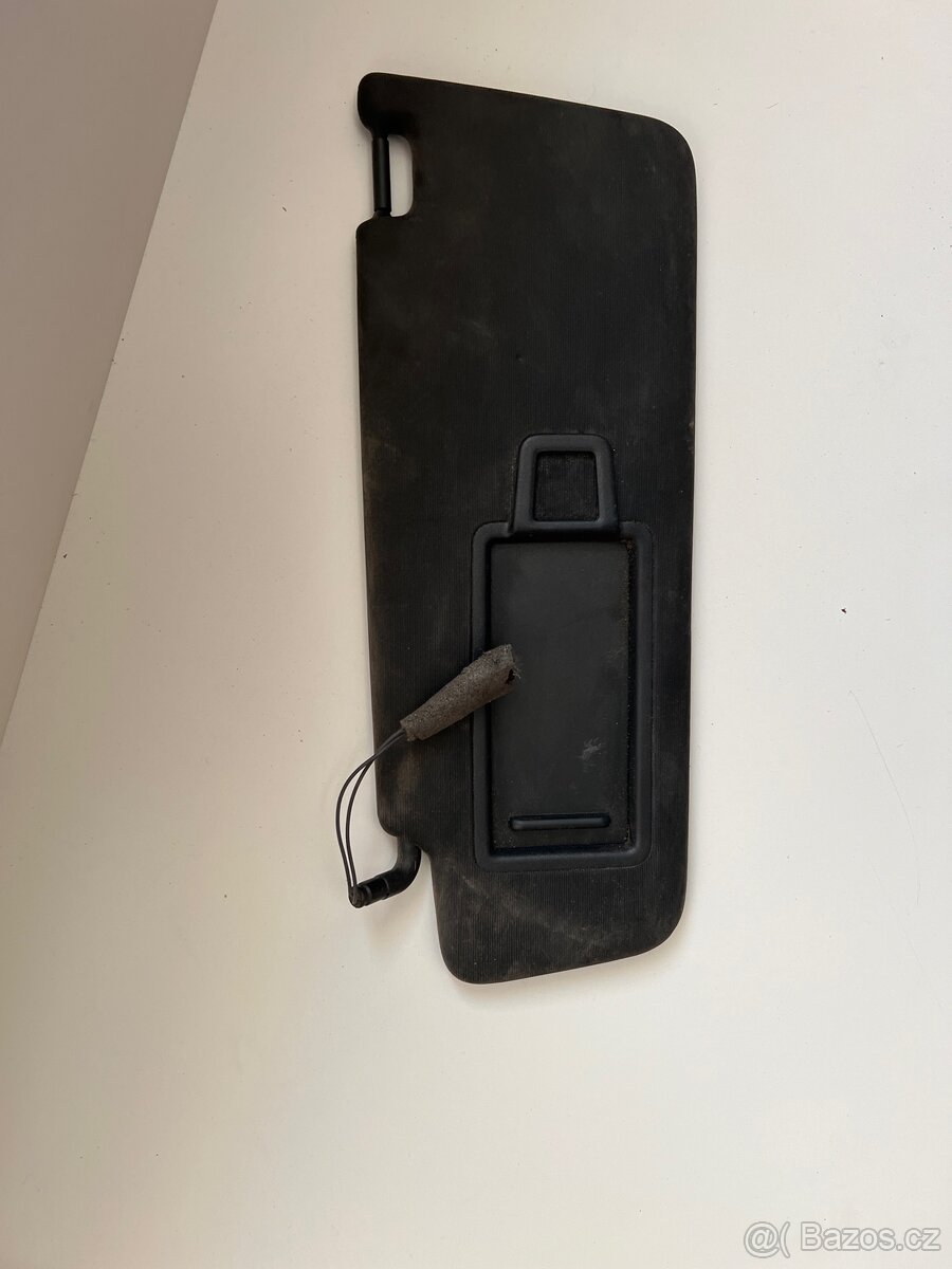 PŘEDNÍ VNITŘNÍ SLUNEČNÍ CLONA černá a šedá - 2