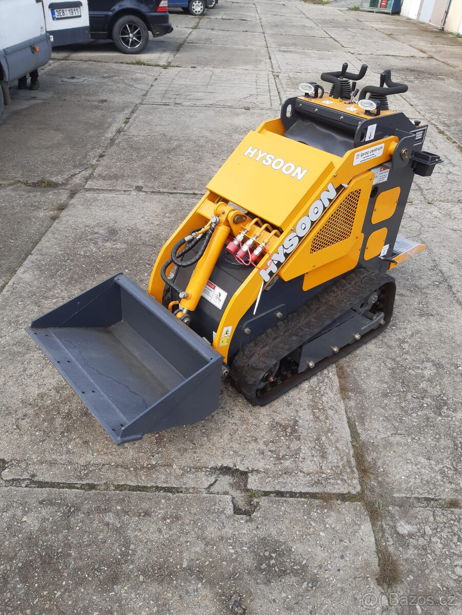 mininakladač HYSOON 280 pásový 23HP - 2