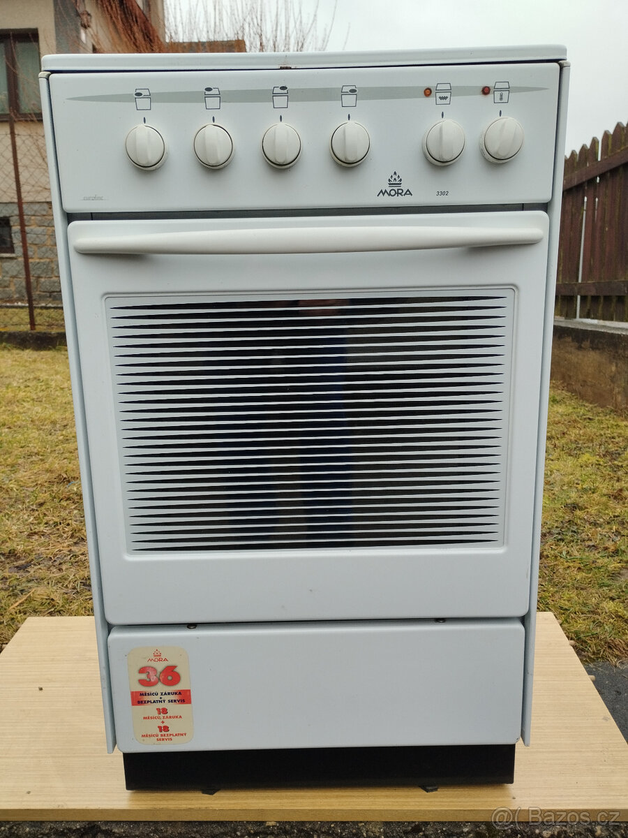 Sporák Mora 3302 - 2