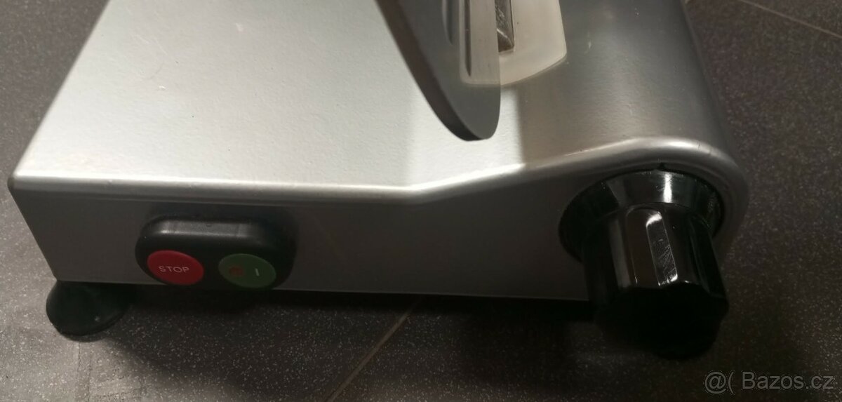 Nářezový kráječ Beckers profi - 250 mm - 2