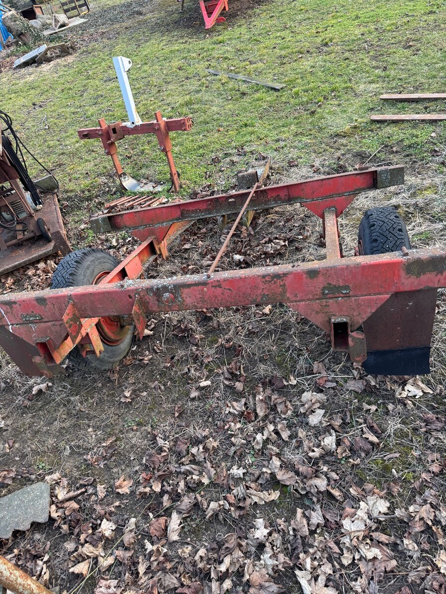 Podvozek na vlečku - 2