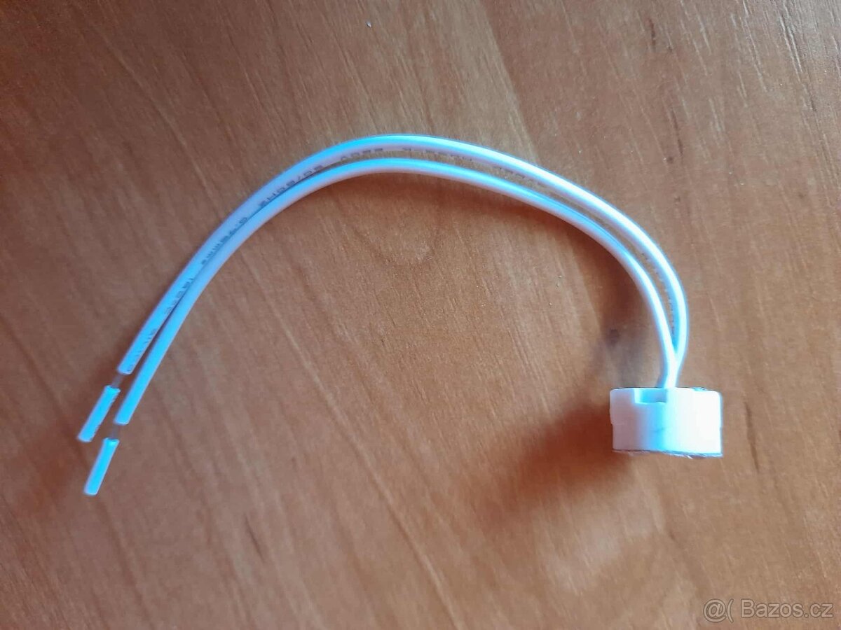 prodám objímky na LED - 2