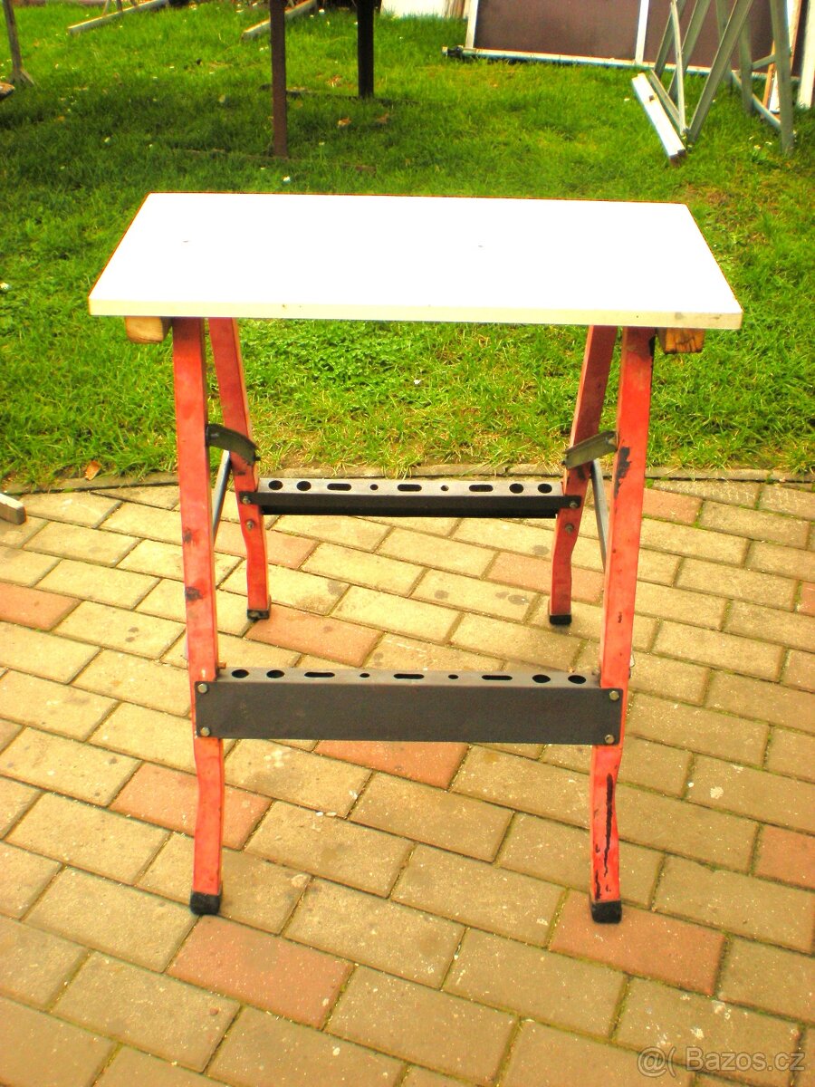 Stolek malý dílenský - 2