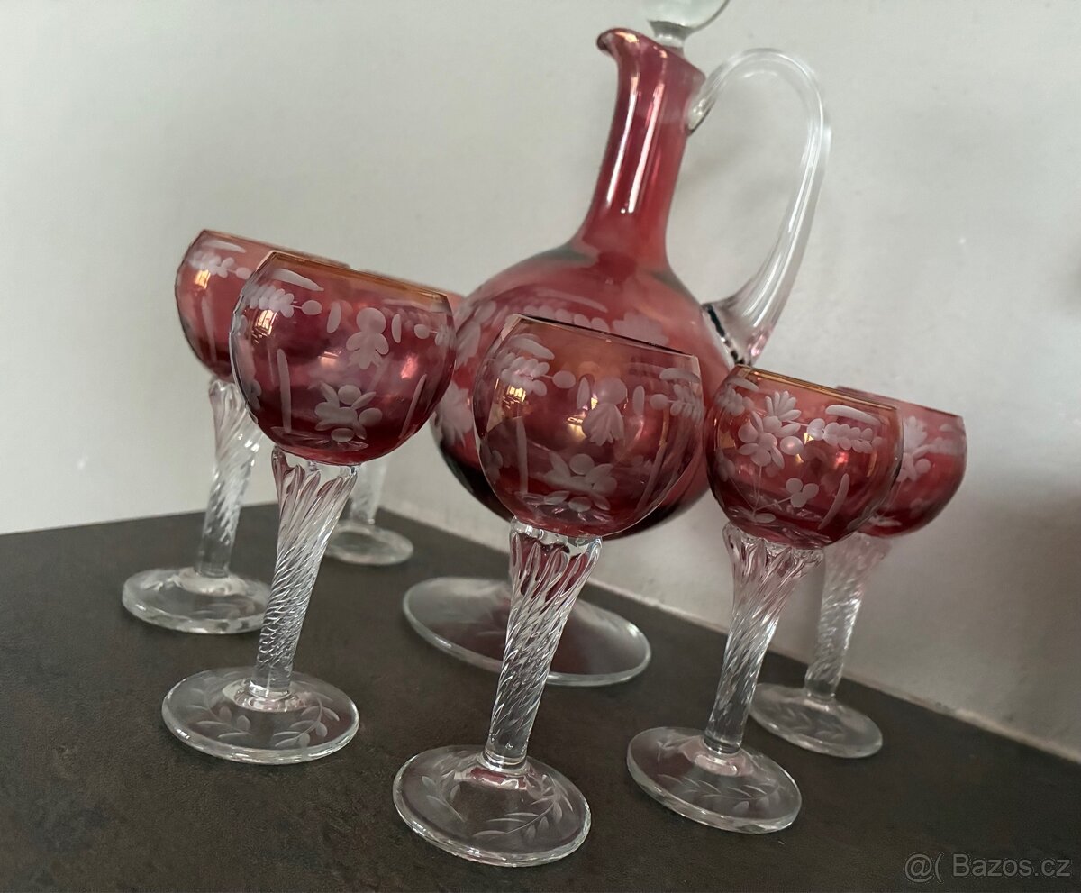 Likerova sada karafa a štamprlata - 2