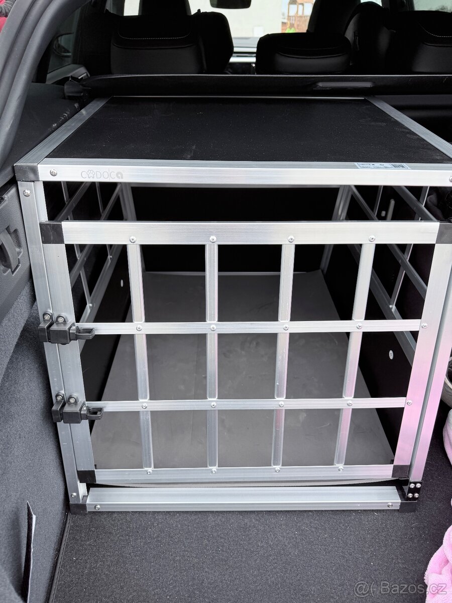 Klec do auta pro psa NOVÁ - 2