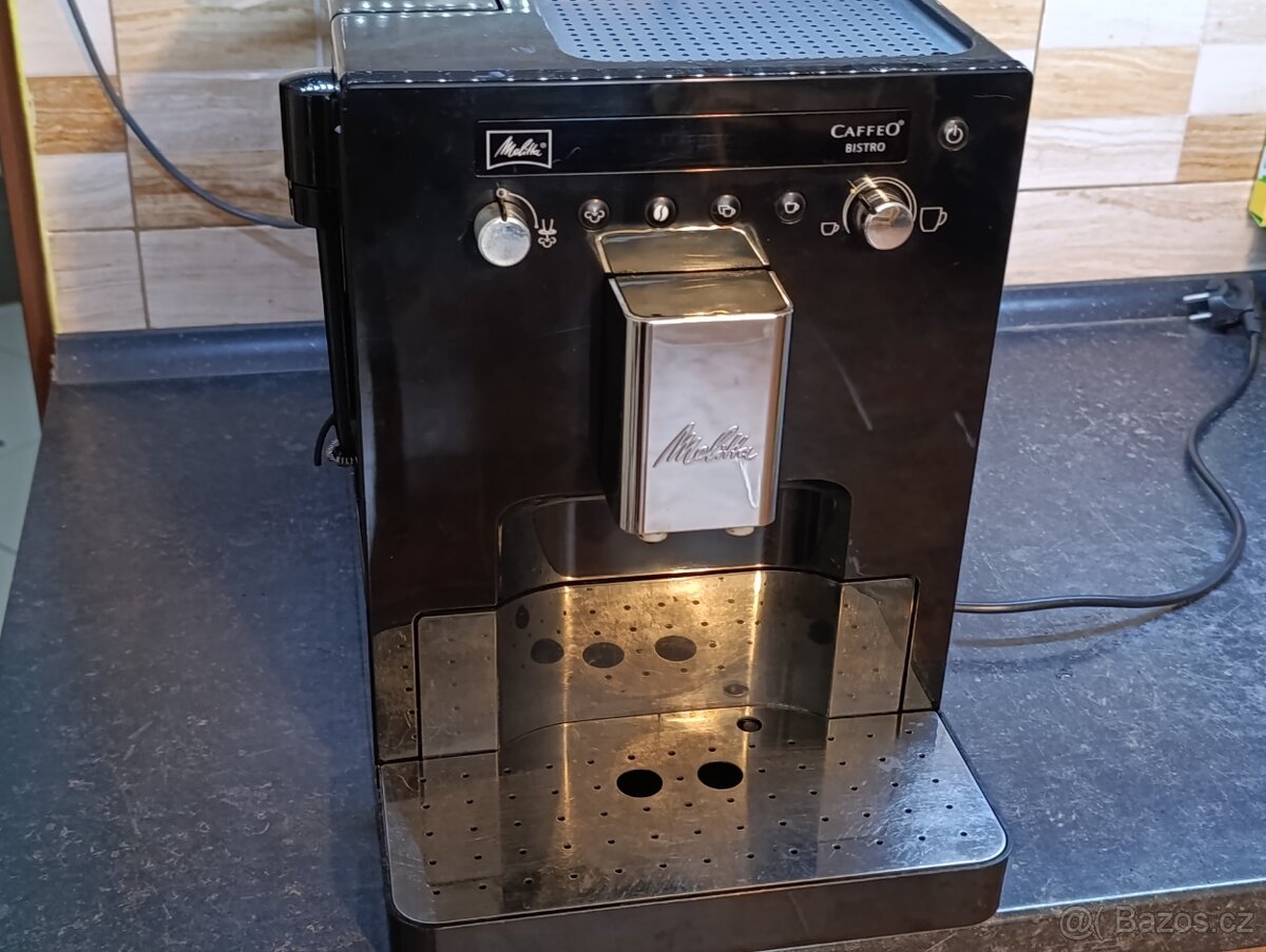 Espresso kávovar Melitta Caffeo Bistro - 2