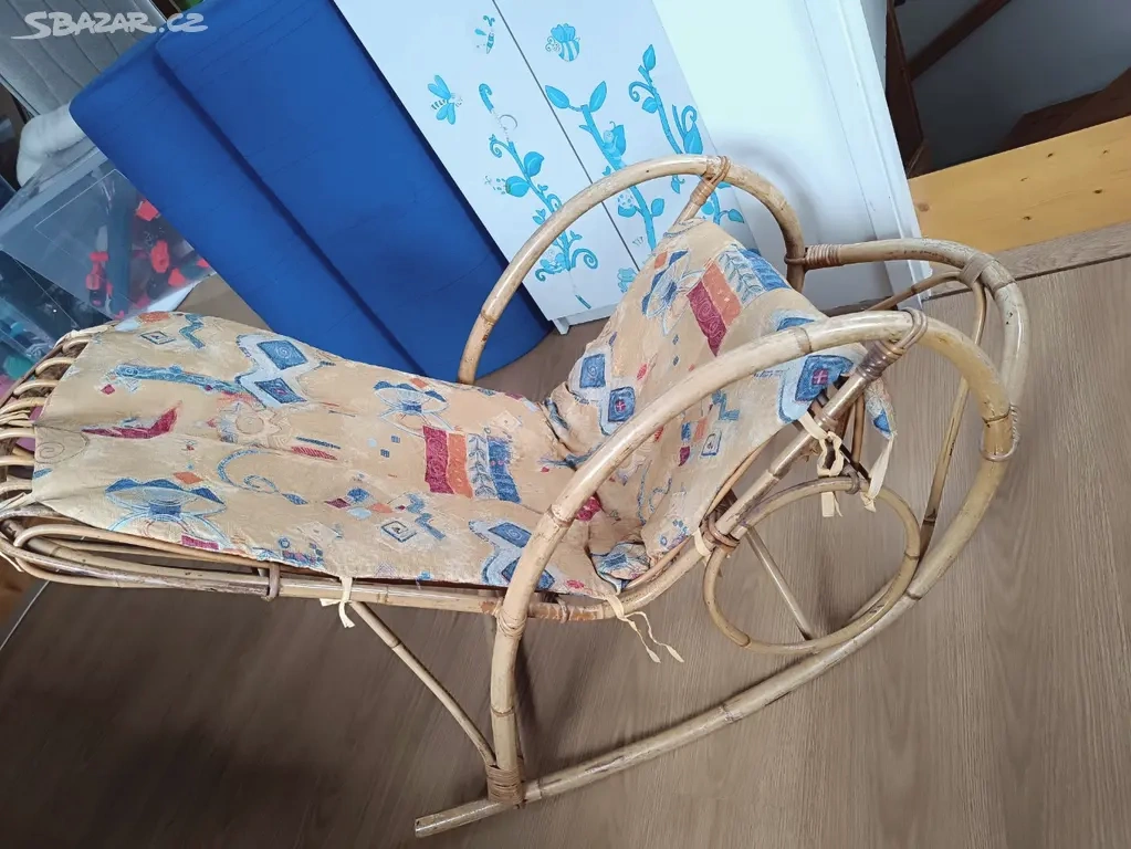 Ratanové houpací křeslo - 2