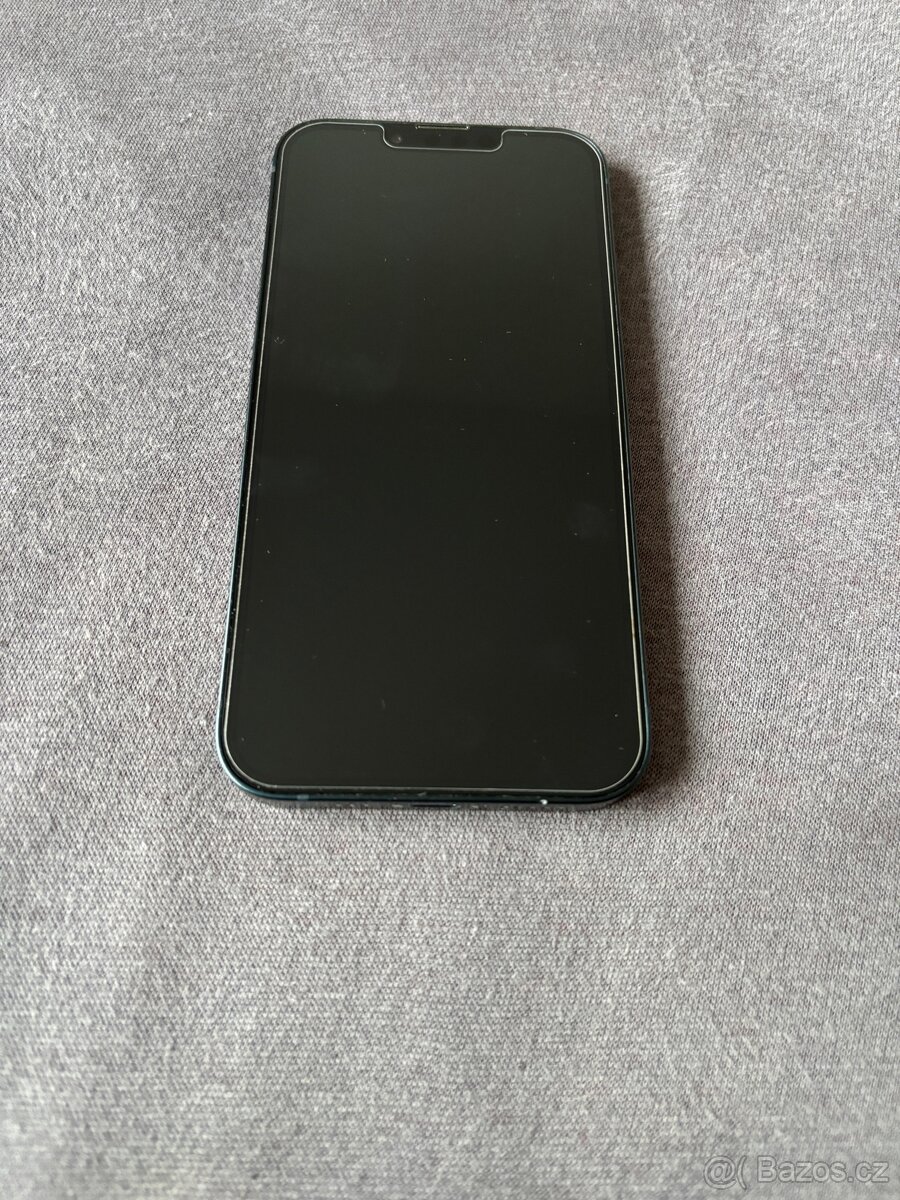 Iphone 13 - černá (velmi dobrý stav) - 2