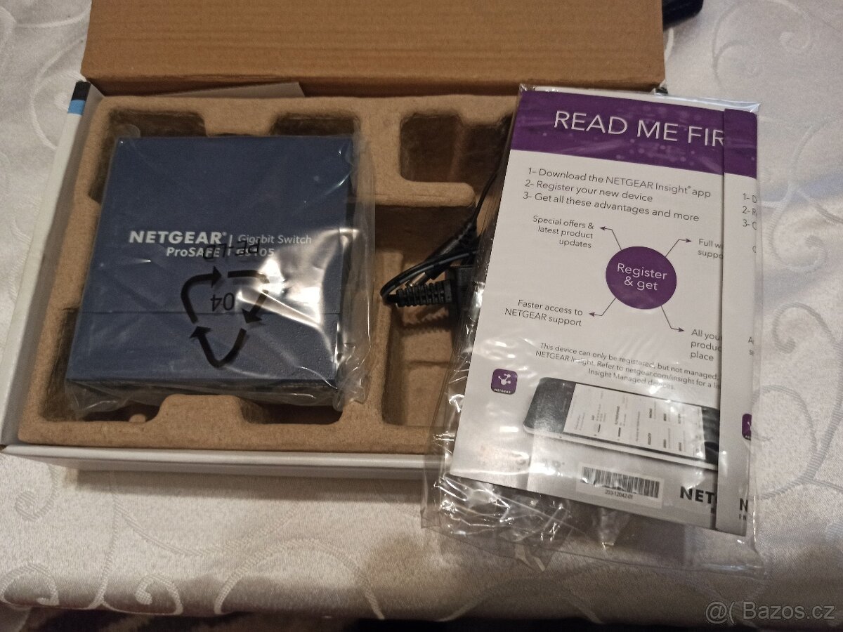 Switch Netgear ProSAFE GS105 - 2