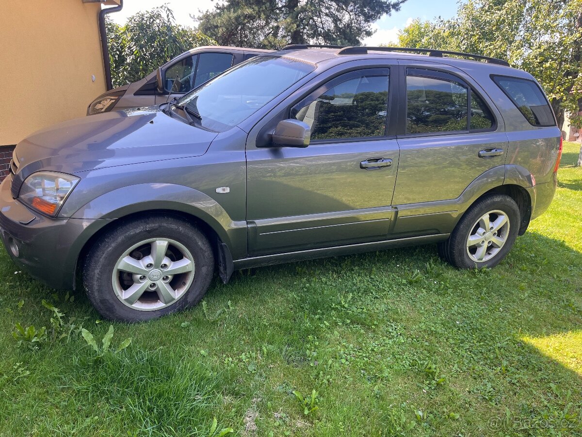 Kia Sorento - 2