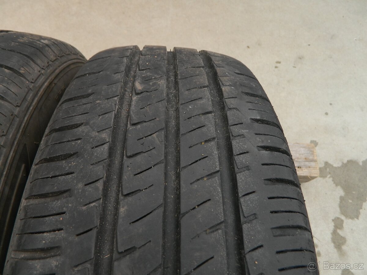 235/65 r16C 115/113R Letní - 2