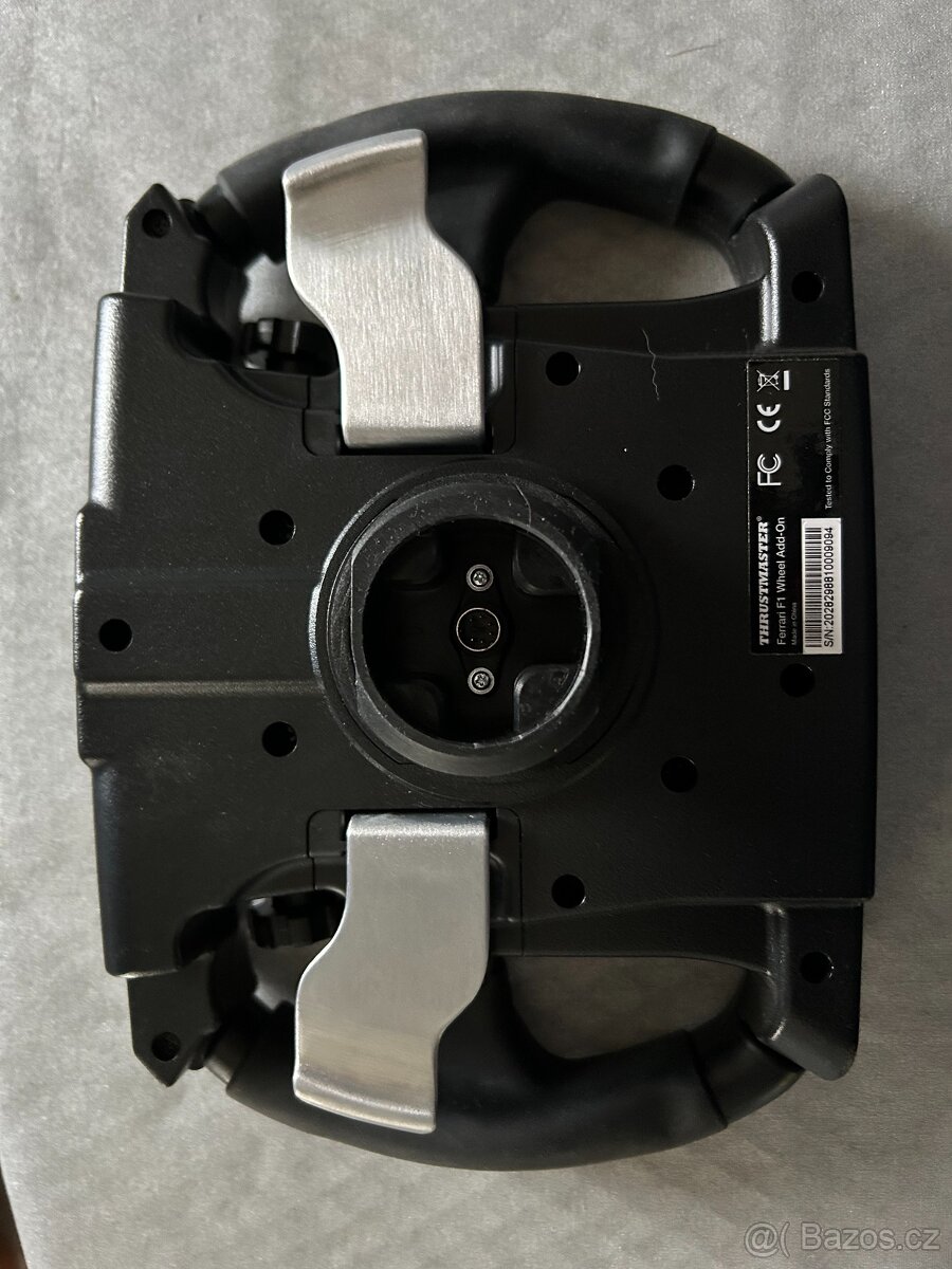 Volant Thrustmaster T300 - 2