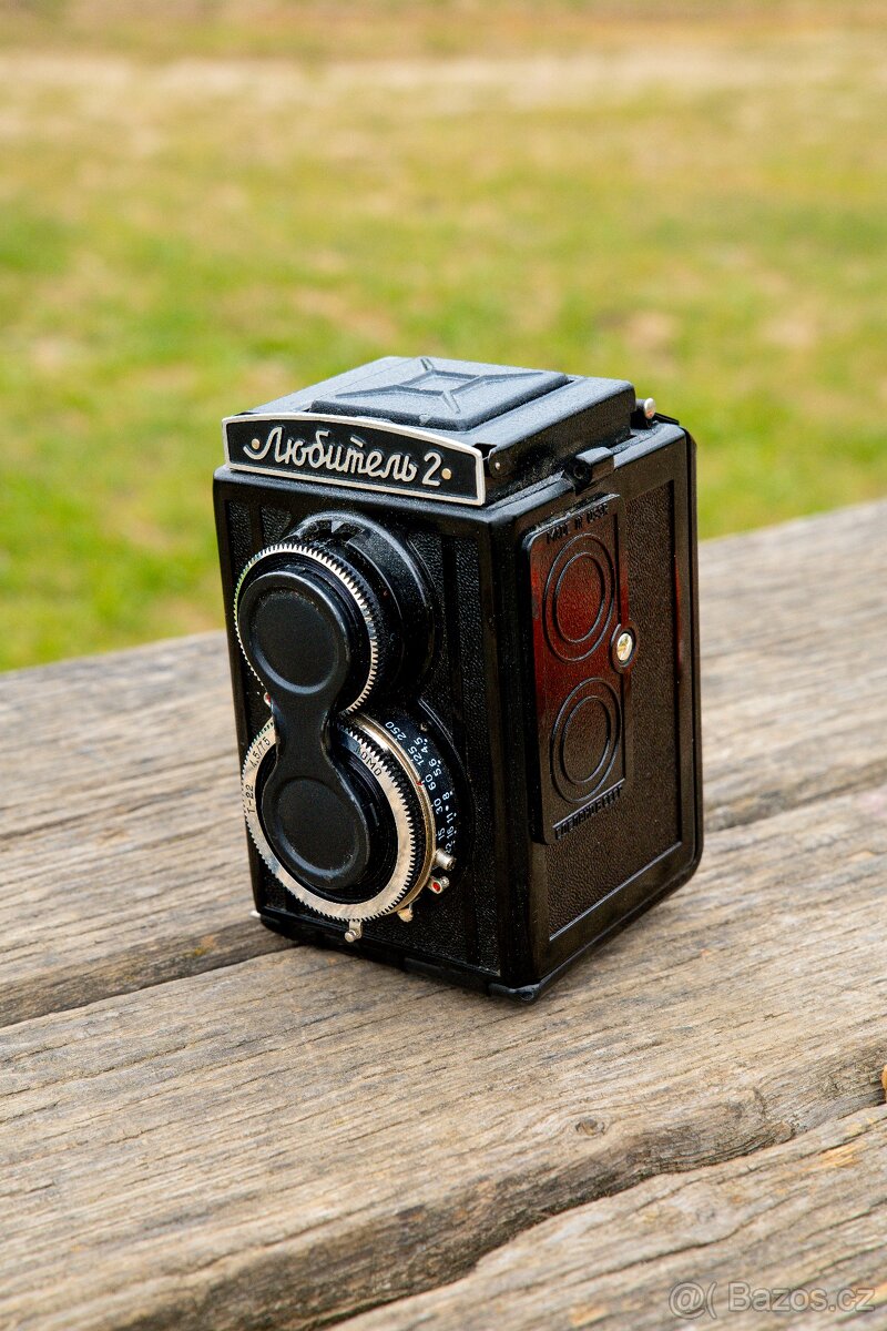 fotoaparát Lubitel 2 (středoformát, 6x6) - 2