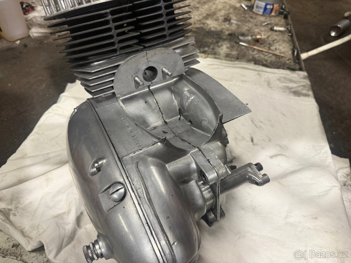 Jawa 350 360 motor - 2