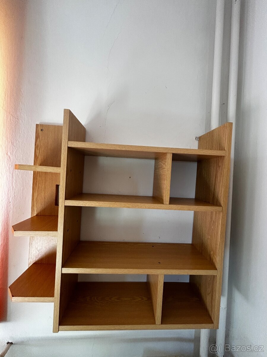 Poličky - 2