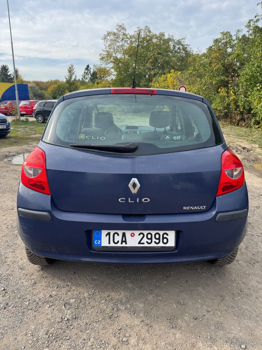 Clio III - 2