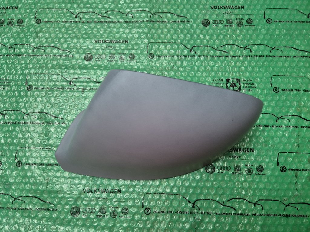 kryt levého zpětného zrcátka pro lak VW Amarok 2H0857527C GR