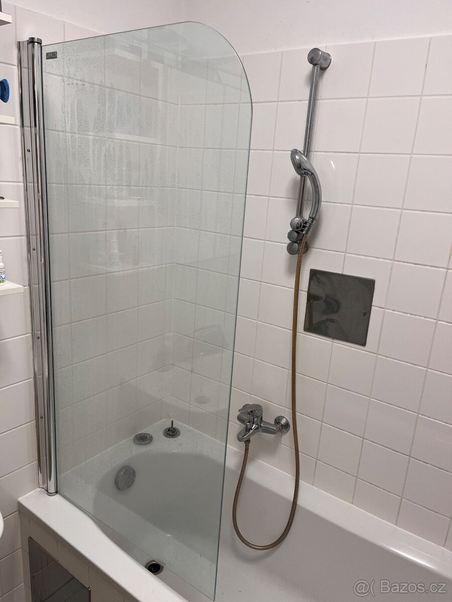 Sprchová zástěna JIKA - 2