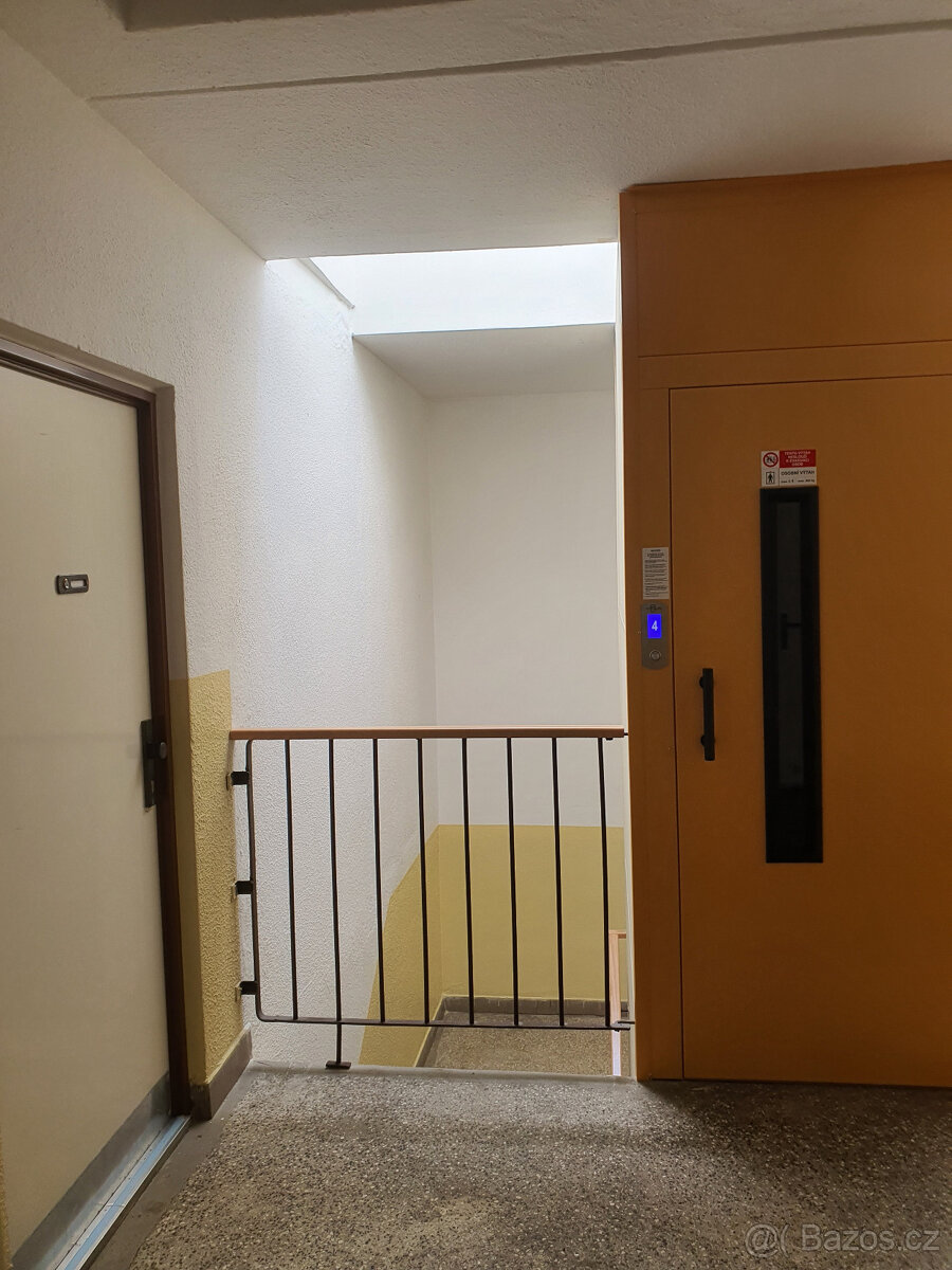 Nabízím k pronájmu byt 2+1 ul. Březinova - 2