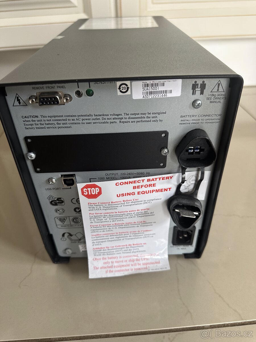 Nepoužitá APC Smart-UPS 1500VA USB - 2