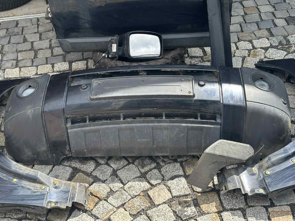 Lander Rover Discovery 3 - díly - 2