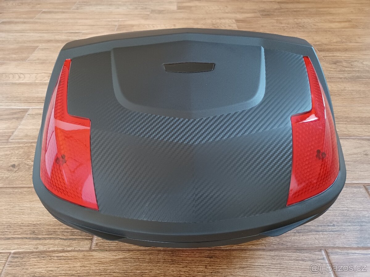 Motokufr LUX XXL 58L na dvě helmy - 2