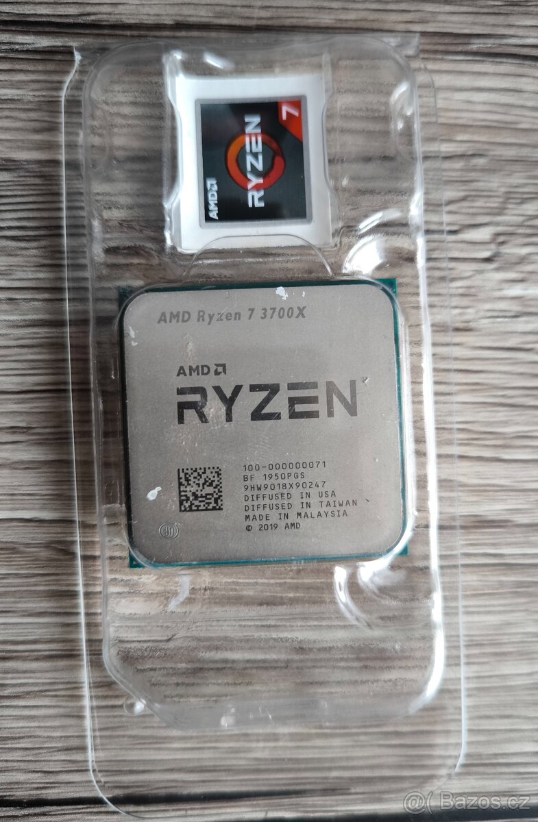 procesor AMD Ryzen 7 3700X - 2