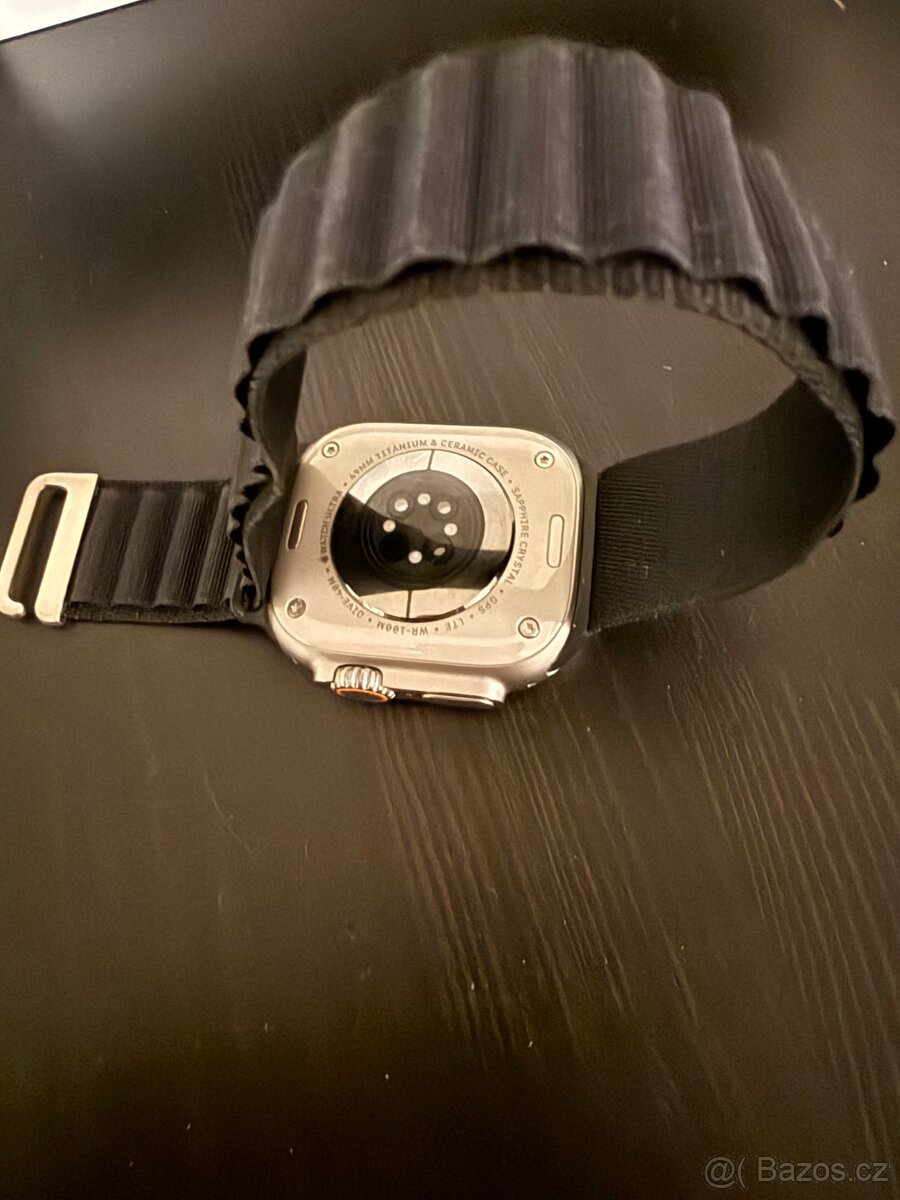 Apple Watch Ultra 2 - 2
