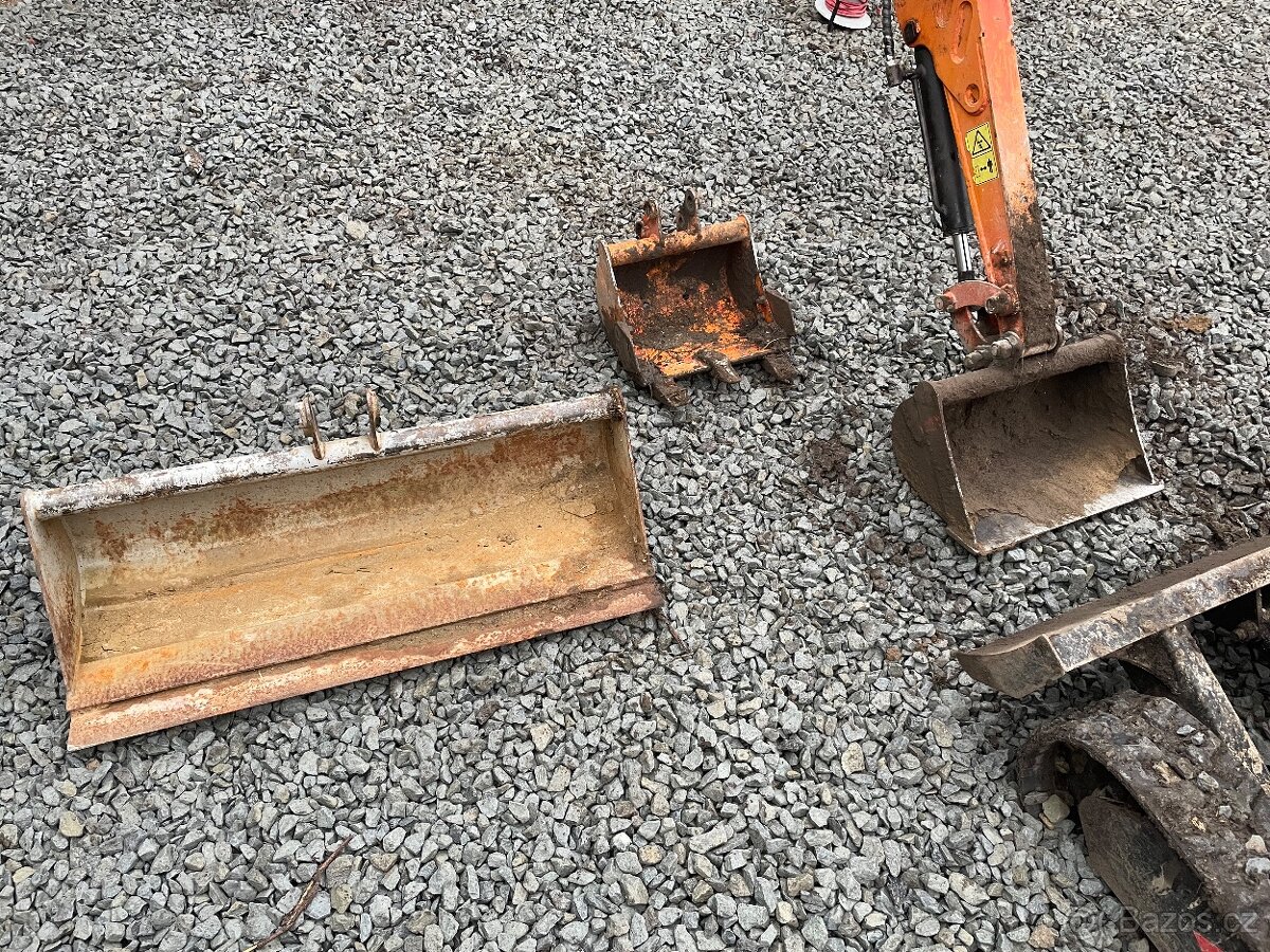 Minibagr Cronimo - 2